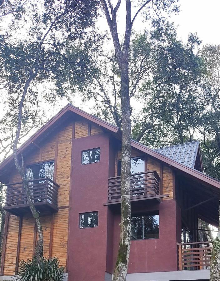 Chale Em Frente Ao Zoologico Villa Curitiba Bagian luar foto