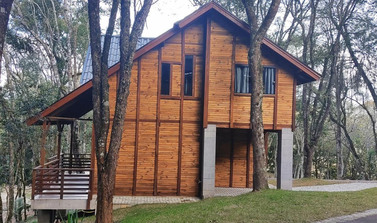 Chale Em Frente Ao Zoologico Villa Curitiba Bagian luar foto